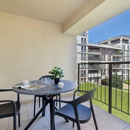 Elegancki Z Miejscem Do Pracy I Balkonem W Krakowie By Renters Διαμέρισμα *