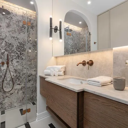 Elegancki Z Miejscem Do Pracy I Balkonem W Krakowie By Renters * Krasków